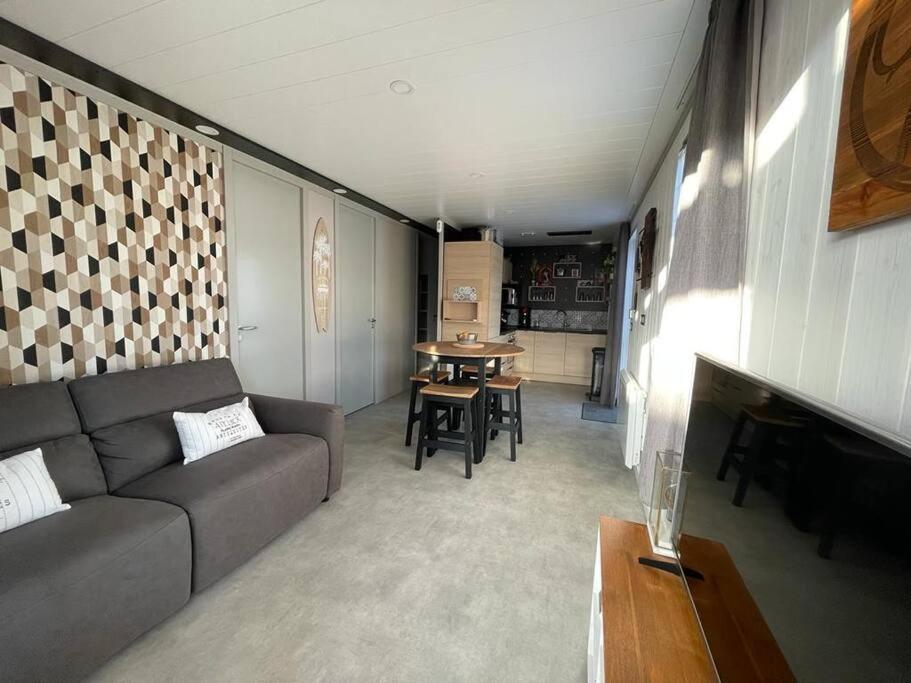 Cosy Proche *
